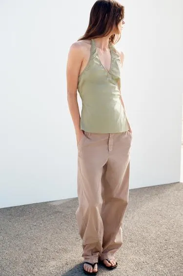 Топ с горловиной халтер и ЗАПÁХОМ- Заказать в России