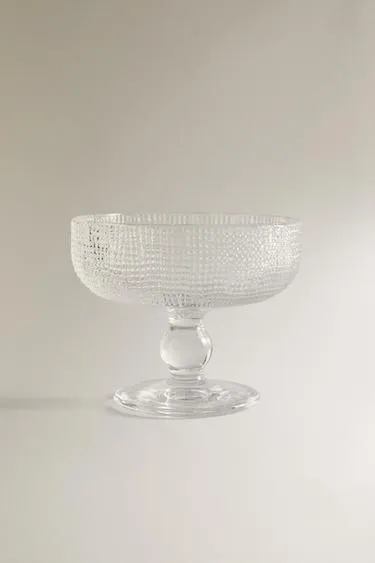 Стеклянная десертная чашка с объемным рисунком