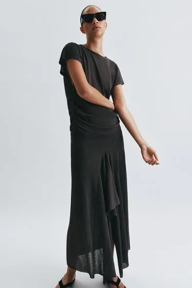 Трикотажная юбка миди