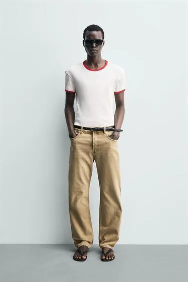 Футболка в рубчик с контрастным принтом- Заказать в России