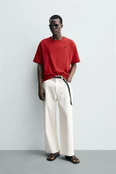 Футболка с контрастной вышивкой- Заказать в России