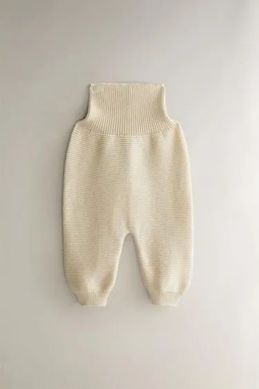 Вязаные детские плотные леггинсы с носочками