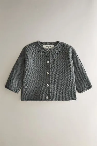 Детский вязаный кардиган