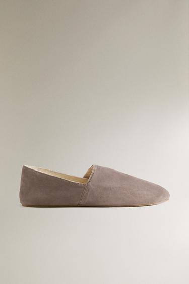 Zara Туфли-сланцы из кожи бабуш купить с доставкой.