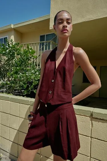 Бермуды из смесового льна с защипами