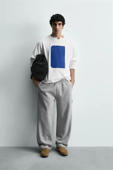 Футболка с геометрическим принтом- Заказать в России