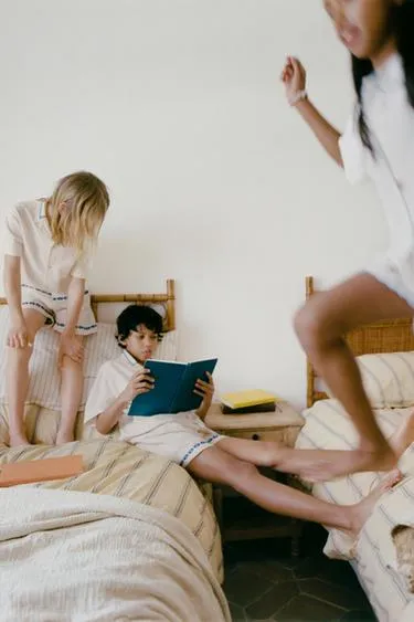 4-10 лет/пижама с вышивкой