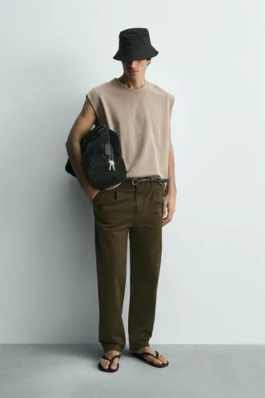 Укороченный топ без рукавов- Заказать в России