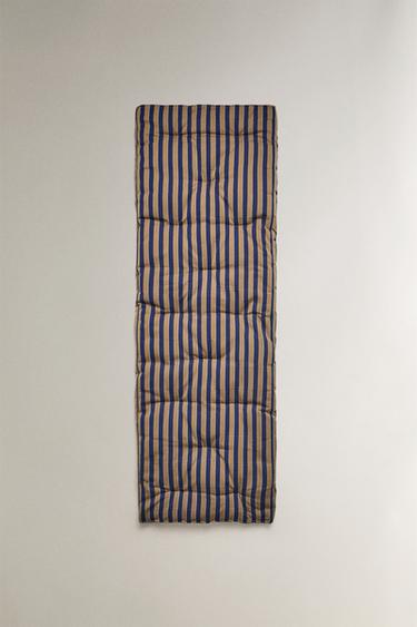 Zara Верхняя одежда с полосатым узором