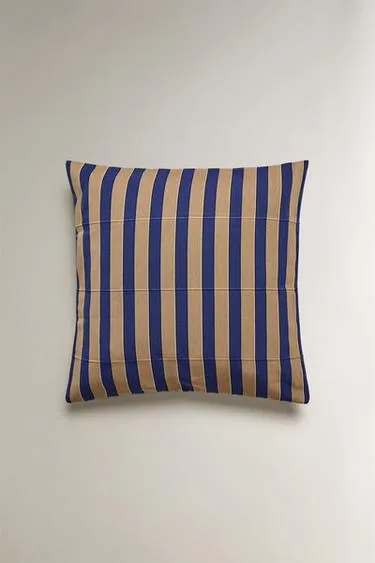 Чехол на подушку в полоску- Заказать в России