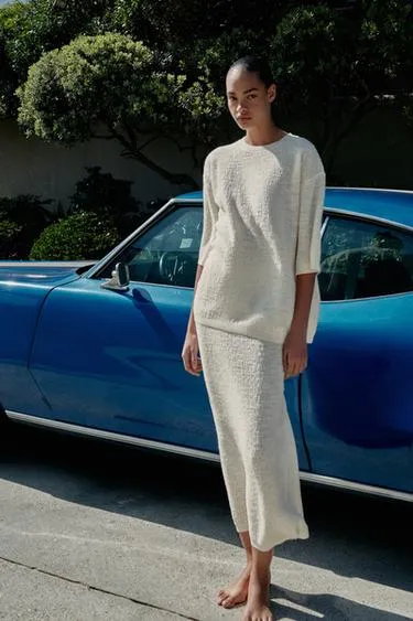 Топ оверсайз из рельефного трикотажа- Заказать в России