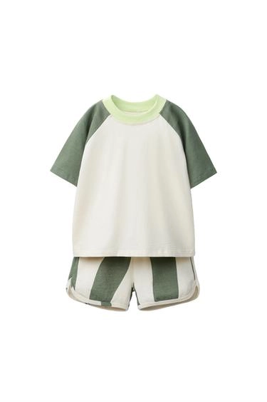 Zara Комплект из футболки колорблок и шортов с волнами