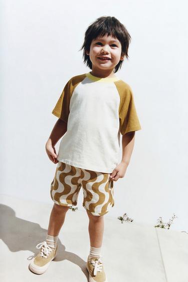 Zara Комплект из футболки колорблок и шортов с волнами