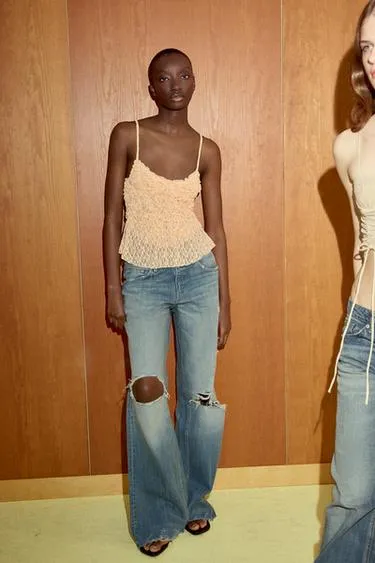 Топ с жатым кружевом- Заказать в России