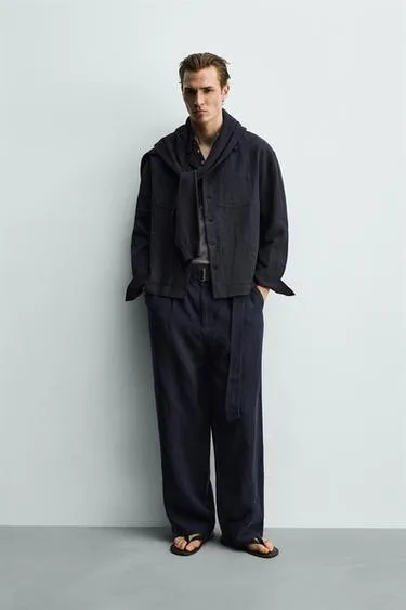 Рубашка свободного кроя из 100% льна с карманами и складками- Заказать в России