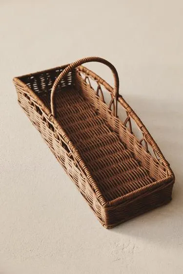 Плетеная корзина из ротанга с ручкой- Заказать в России