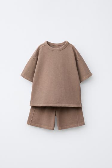 Zara Однотонный комплект из футболки и бермудов