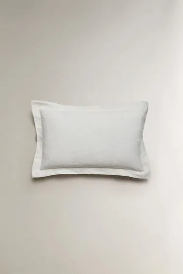 Чехол для подушки clover