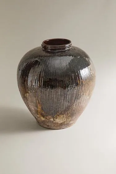 Большая ваза из керамики в полоску- Заказать в России