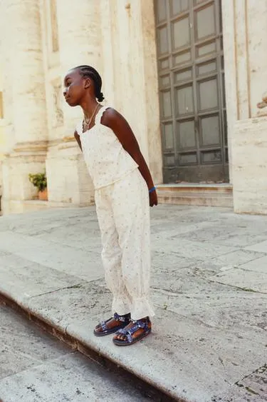 Топ Schiffly с кружевом- Заказать в России