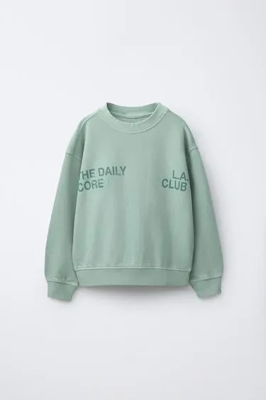 Толстовка с надписью