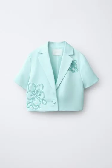 Укороченный атласный блейзер с цветами и бисером- Заказать в России