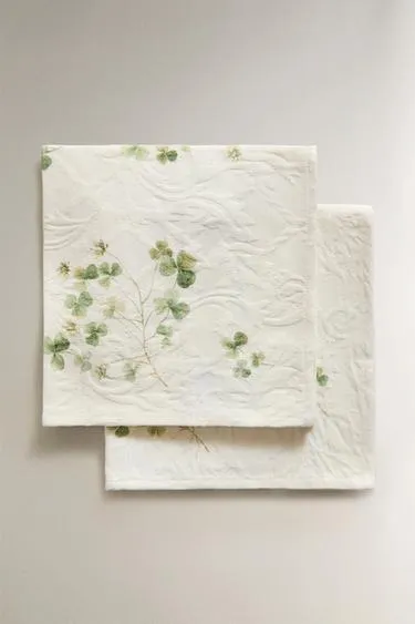 Набор салфеток из жаккарда с рисунком клевера (набор из 2)- Заказать в России