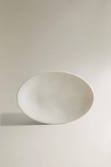 Керамическая мыльница с рельефным дизайном