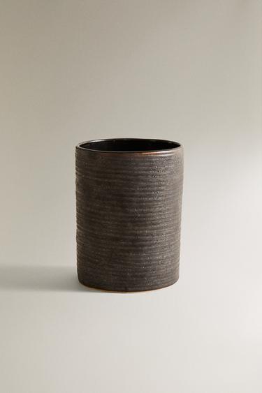 Zara Черный керамический держатель для зубных щеток купить с доставкой.