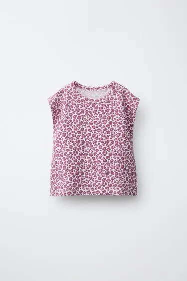 Футболка с анималистическим принтом