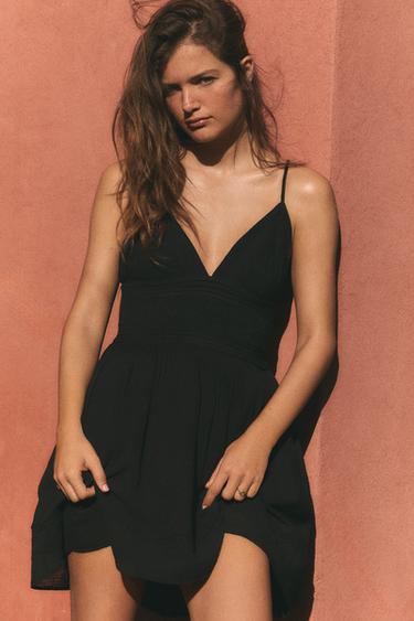 Zara Мини-платье с вышивкой