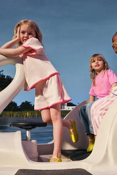 Шорты-бермуды вафельного плетения с флуоресцентным контрастом