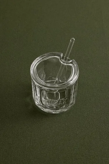 Стеклянная сахарница с крышкой