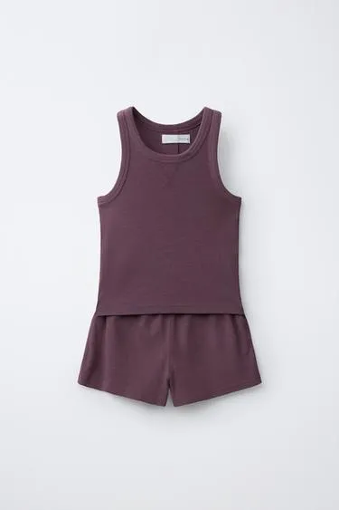 Комплект из рубчатой футболки-борцовки и шортов- Заказать в России