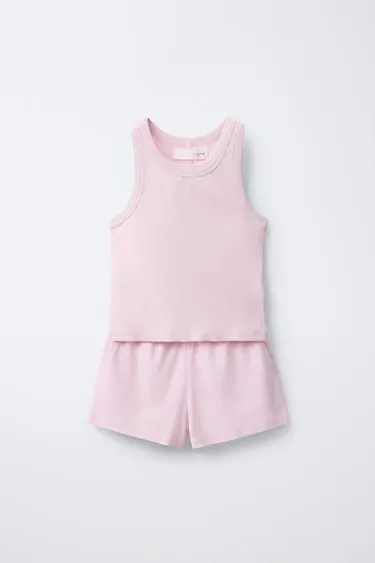 Комплект из футболки-борцовки и шортов в рубчик с эффектом потертости