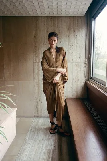 Платье из 100% вискозы с принтом- Заказать в России