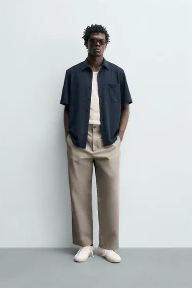 Рубашка классического кроя из рельефной ткани