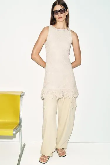 Сандалии с перекрещенными ремешками- Заказать в России