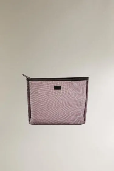 Сумка-клатч с сетчатым финишем