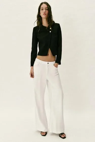 Короткий двубортный блейзер- Заказать в России