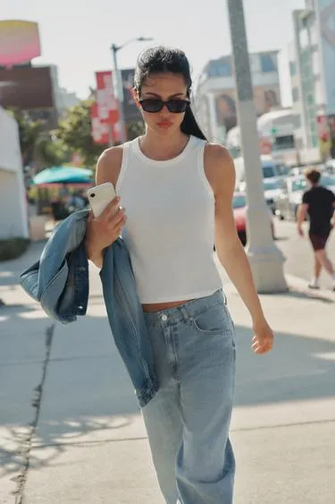 Топ в рубчик без рукавов- Заказать в России