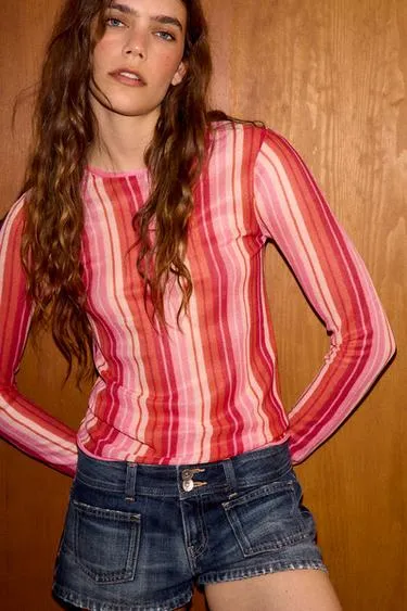 Тонкий трикотажный джемпер в полоску- Заказать в России