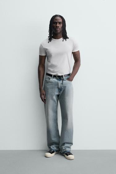 Джинсы свободного кроя