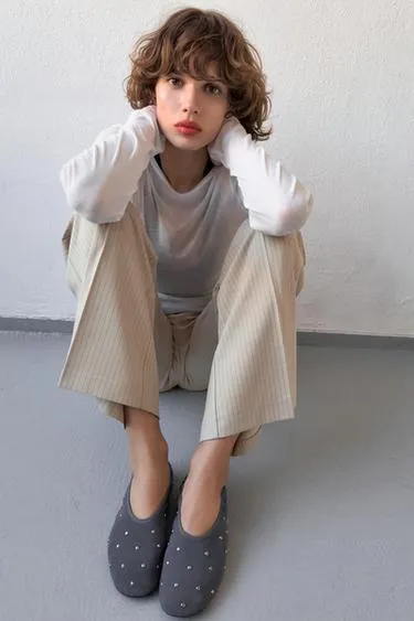 Балетки с заклепками- Заказать в России