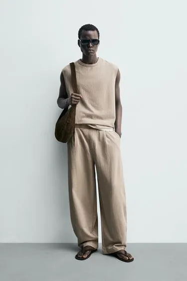 Толстовка-майка свободного кроя из текстурной ткани- Заказать в России