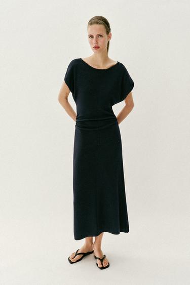 Zara Длинное трикотажное платье со сборками по бокам