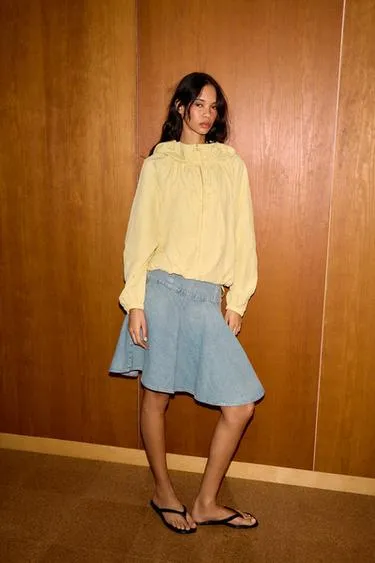 Куртка из нейлона с завязками- Заказать в России