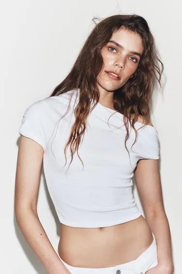 Асимметричный драпированный топ