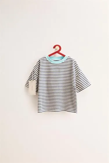 Zara «Timeless» - футболка в полоску с контрастным воротником- Заказать в России