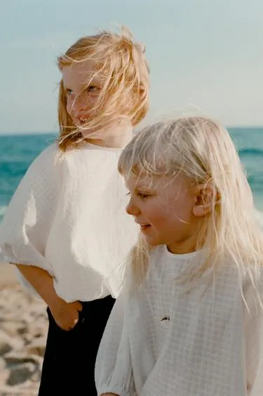 Zara Timeless — топ оверсайз структурный